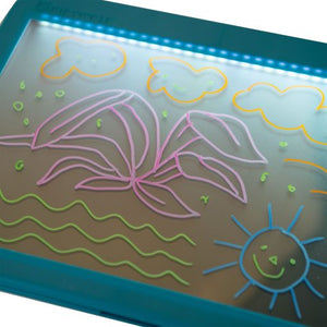 Kidywolf x Moulin Roty Les Popipop svjetleća ploča za crtanje - Patkica.eu