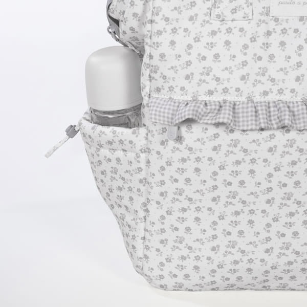 Pasito a Pasito ruksak za kolica Little Bloom Flowers Grey - Patkica.eu